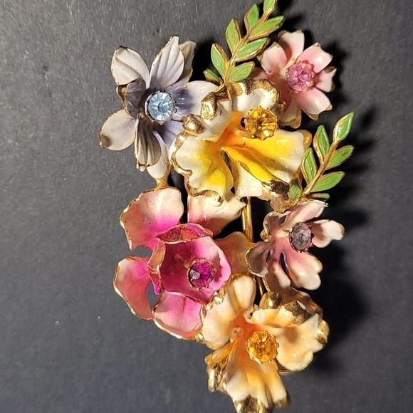 Vintage Signed Austria Made Brooch - Picture 4 of 12